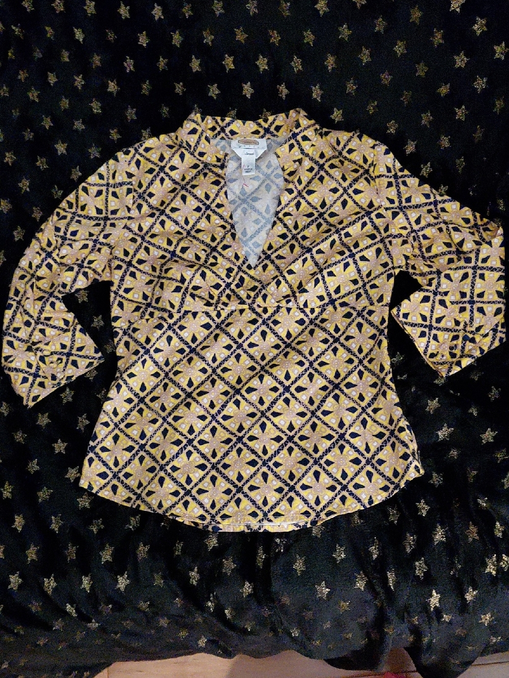 Talbots Petites Yellow & Navy Geometric Print Top